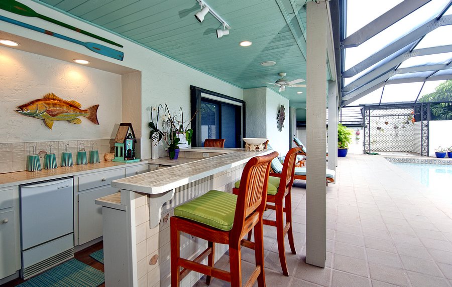 Patio Bar